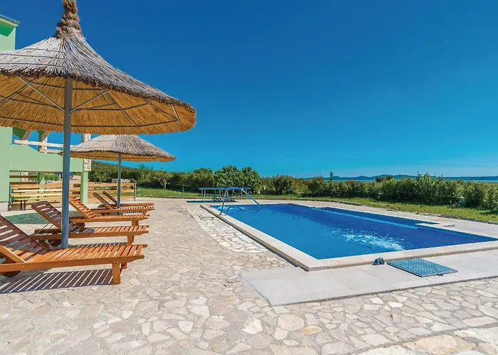 Vakantiehuis Cozy In *